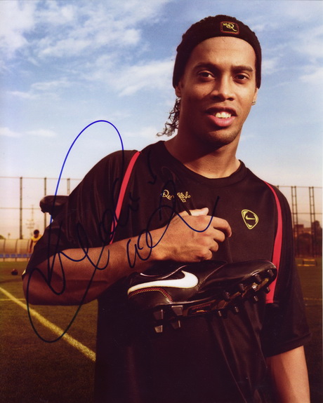 chữ ký ronaldinho