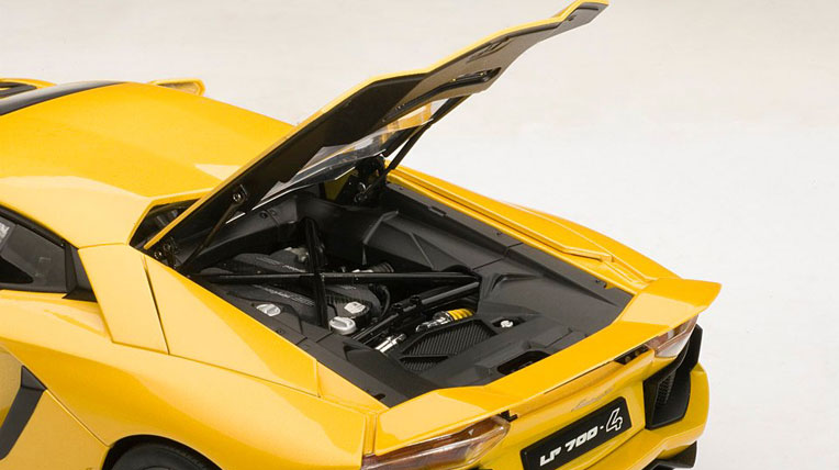 Hình ảnh Lamborghini Aventador “phiên bản thu nhỏ” giá chỉ hơn 4 triệu đồng số 3
