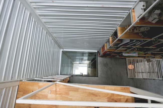 Biến nhà phố nhỏ hẹp thành văn phòng ngập tràn ánh sáng