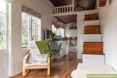 Ngôi nhà 17m² thoáng đãng đến bất ngờ do chính tay người chồng làm tặng vợ
