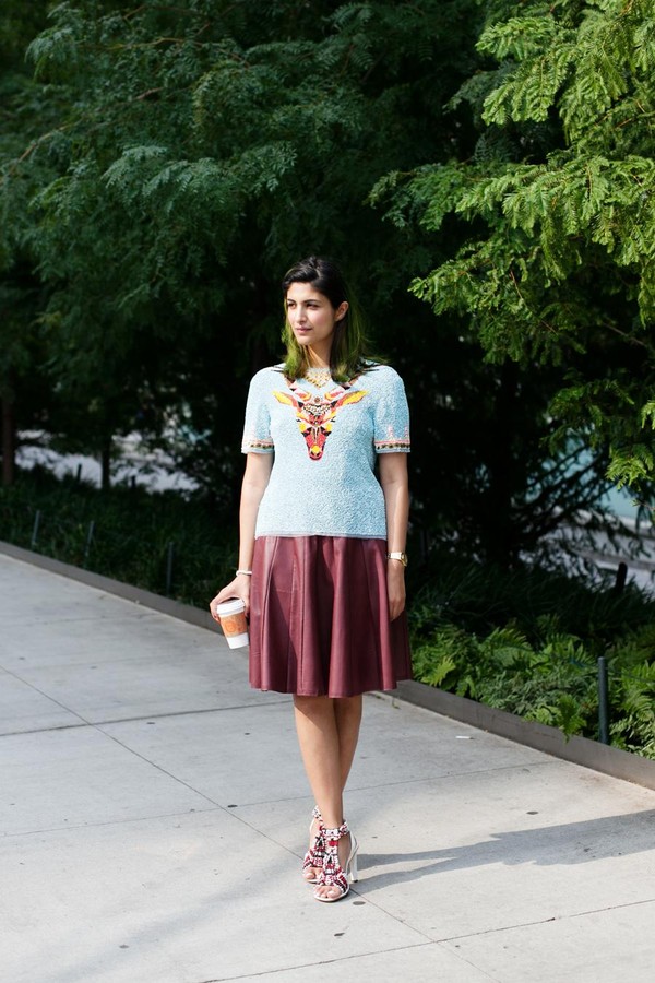 Street style ngày thu dịu dàng mà vẫn phong cách của phái đẹp châu Âu 7
